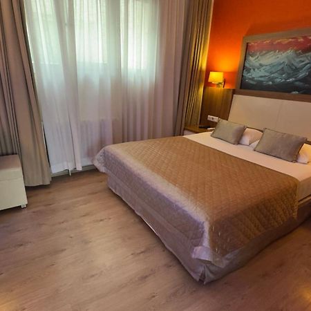 Hotel Baylan Izmir Bagian luar foto