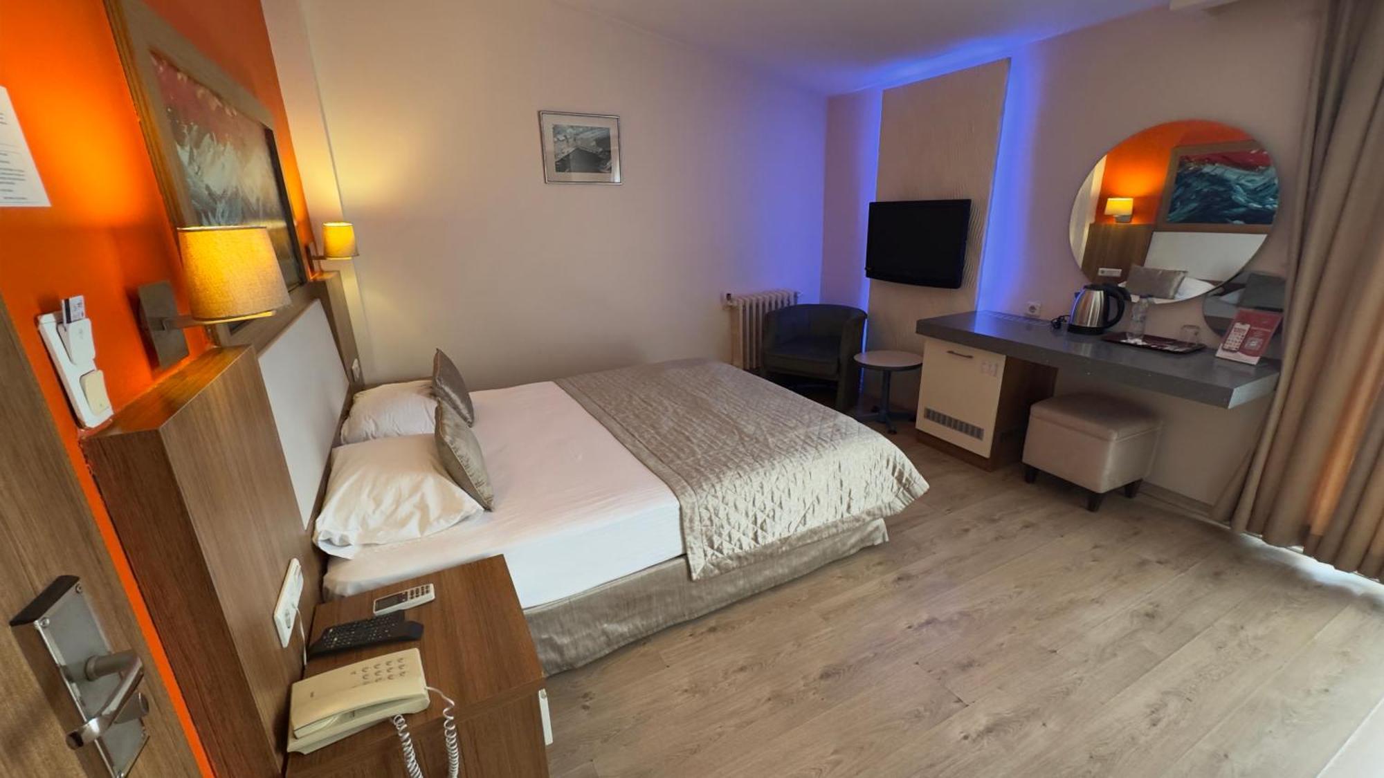 Hotel Baylan Izmir Bagian luar foto