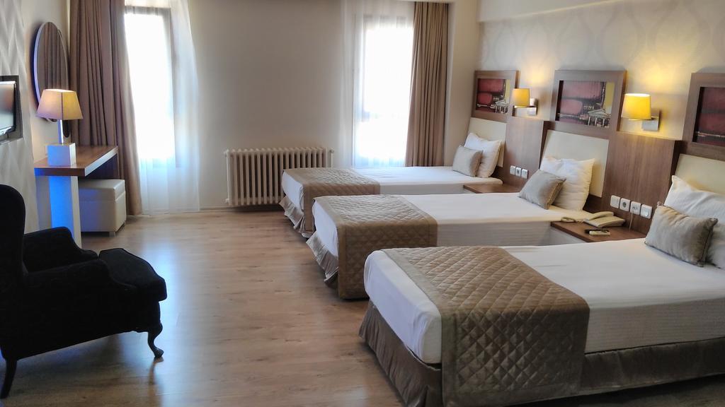 Hotel Baylan Izmir Bagian luar foto